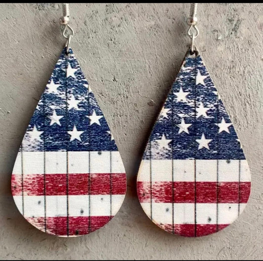 USA Fourth Of July Vintage Flag Stripe Teardrop Wooden Dangle Earrings