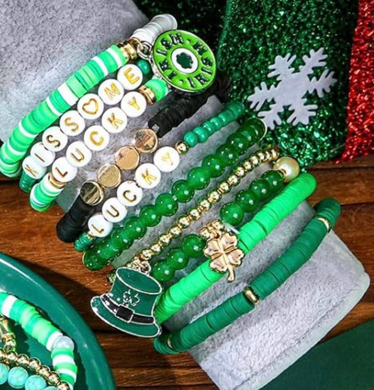 Random St Pattie’s Day Friendship Bracelet (one bracelet)