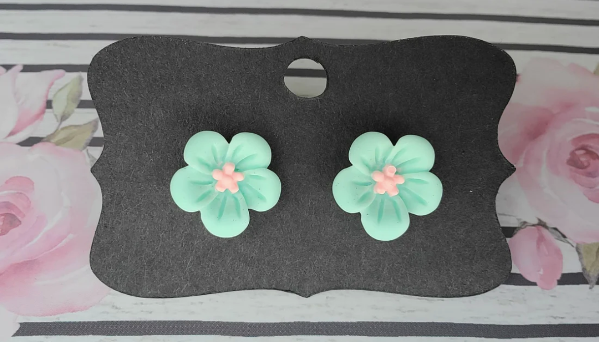 Random- 14 MM BLOSSOM Flower Earrings