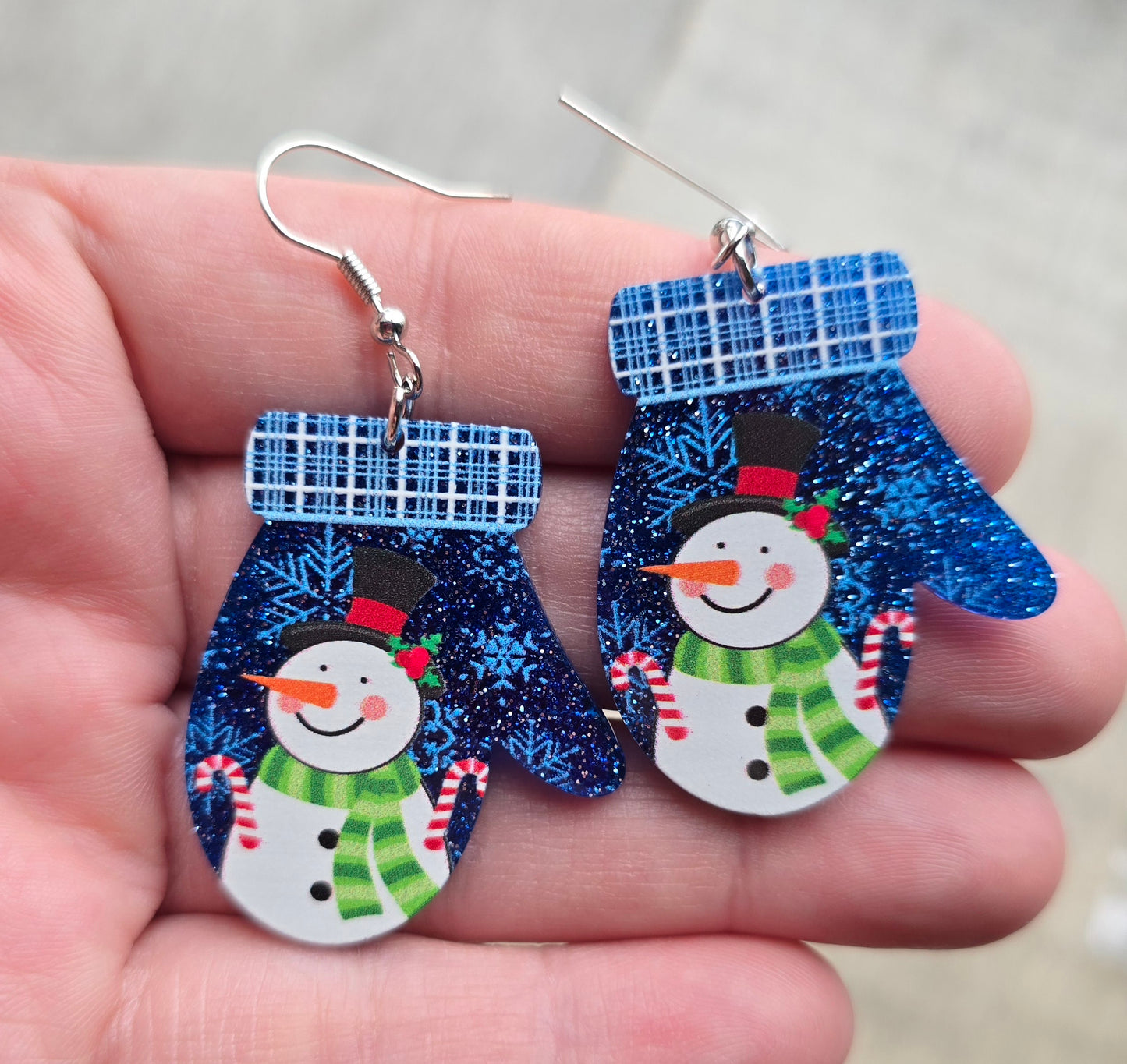 Snowman Gloves Earrings