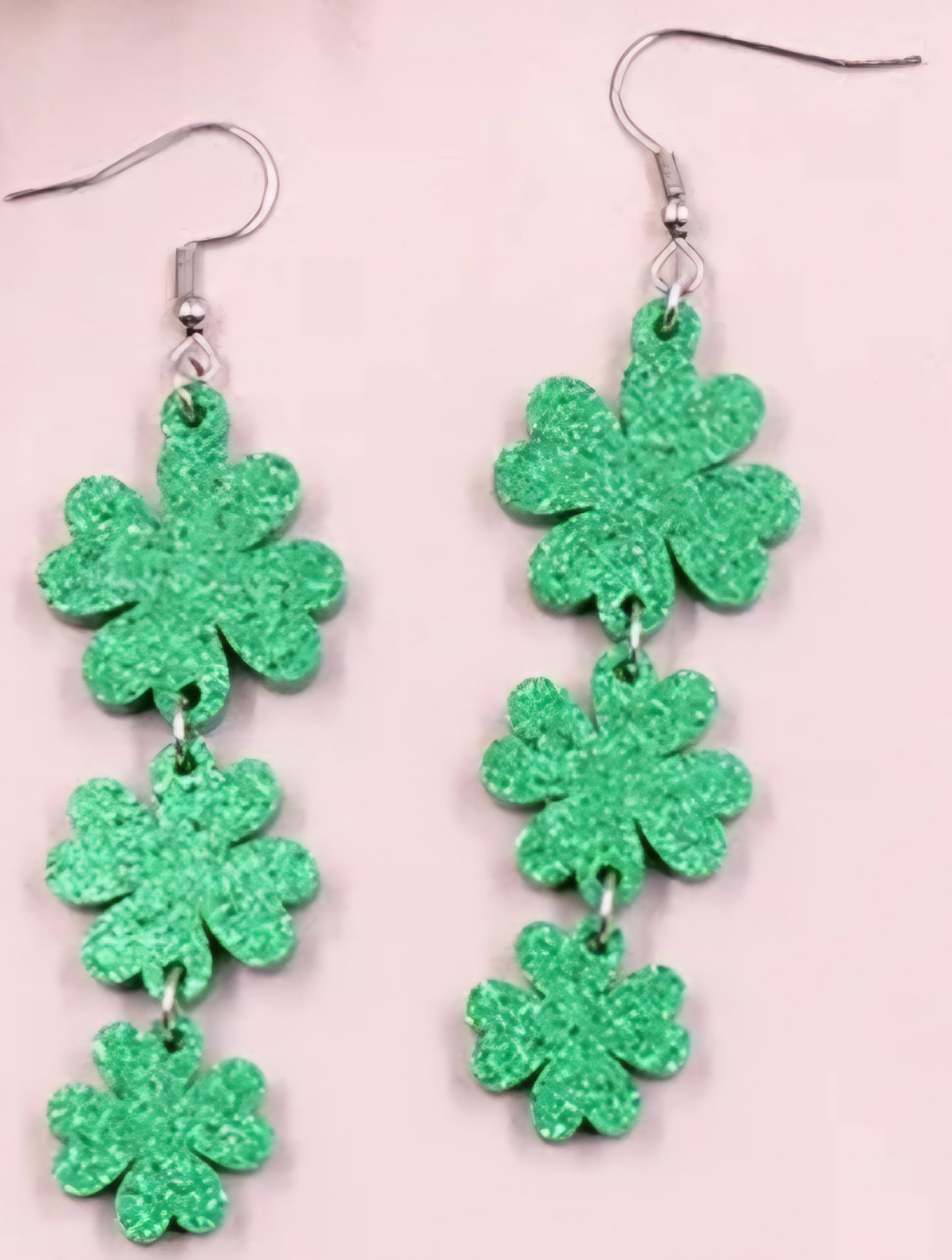 MINI PREORDER ST PATRICKS DAY THREE SHAMROCK ACRYLIC DANGLE EARRINGS