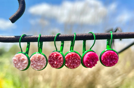 FLOWER FIELDS DANGLE EARRINGS