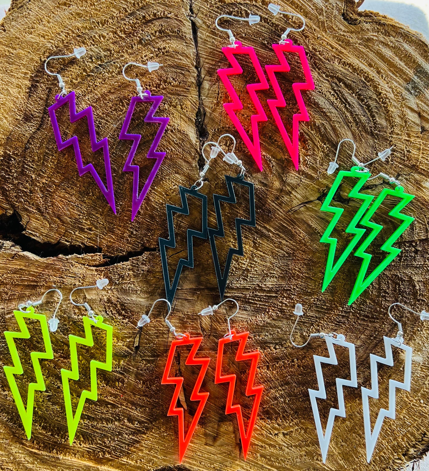 Round 3-RANDOM COLOR Lightning Bolt Acrylic Earrings